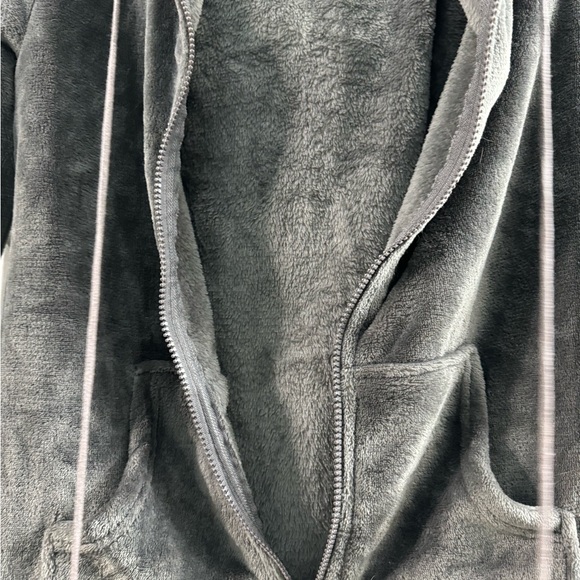 Isaac Mixrahi fluffy, warm, comfy hoodie, long sleeve zip up pom-pom ties - Picture 4 of 7